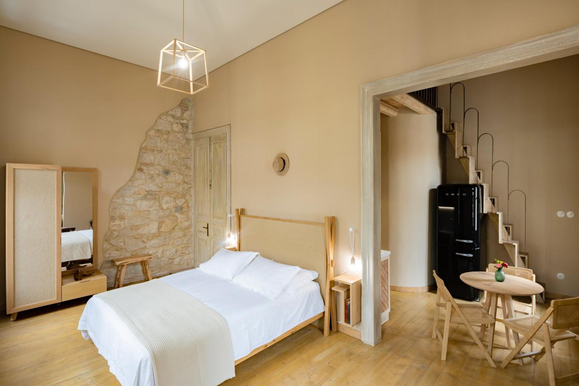 Hotel Eramai Patras Zewnętrze zdjęcie
