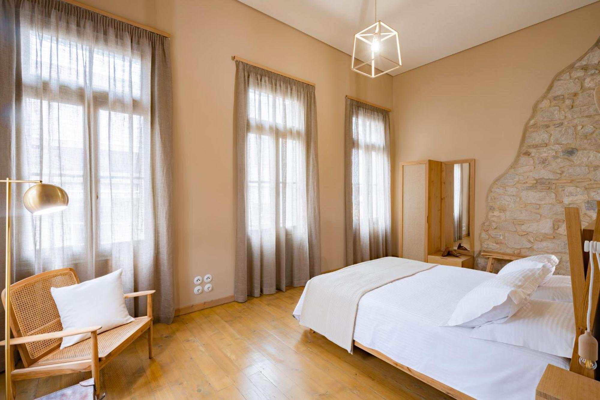 Hotel Eramai Patras Zewnętrze zdjęcie